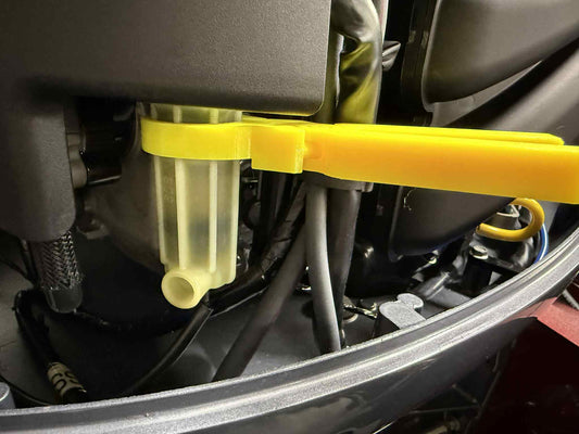 Fuel filter cup wrench for small yamaha outboards with sensor