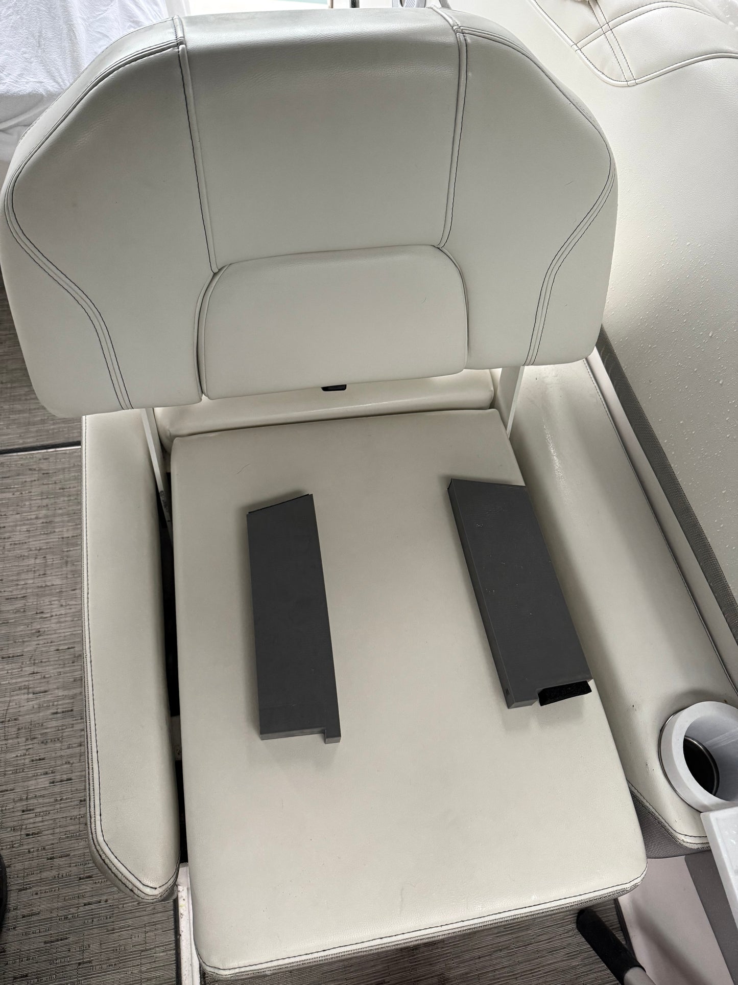 26 xo/express passenger seat blocks